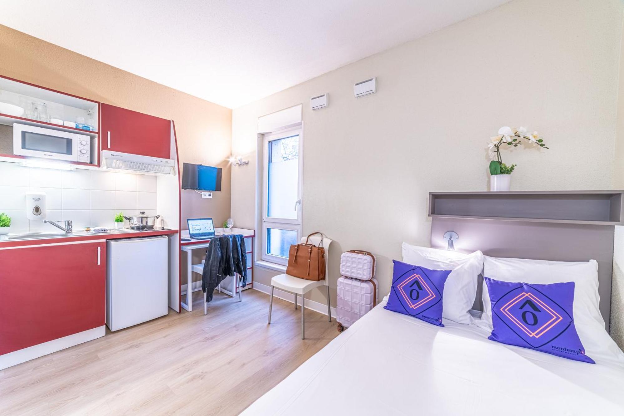 Studio Apartment (2 Adults)